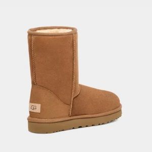 UGG Classic Short Boots